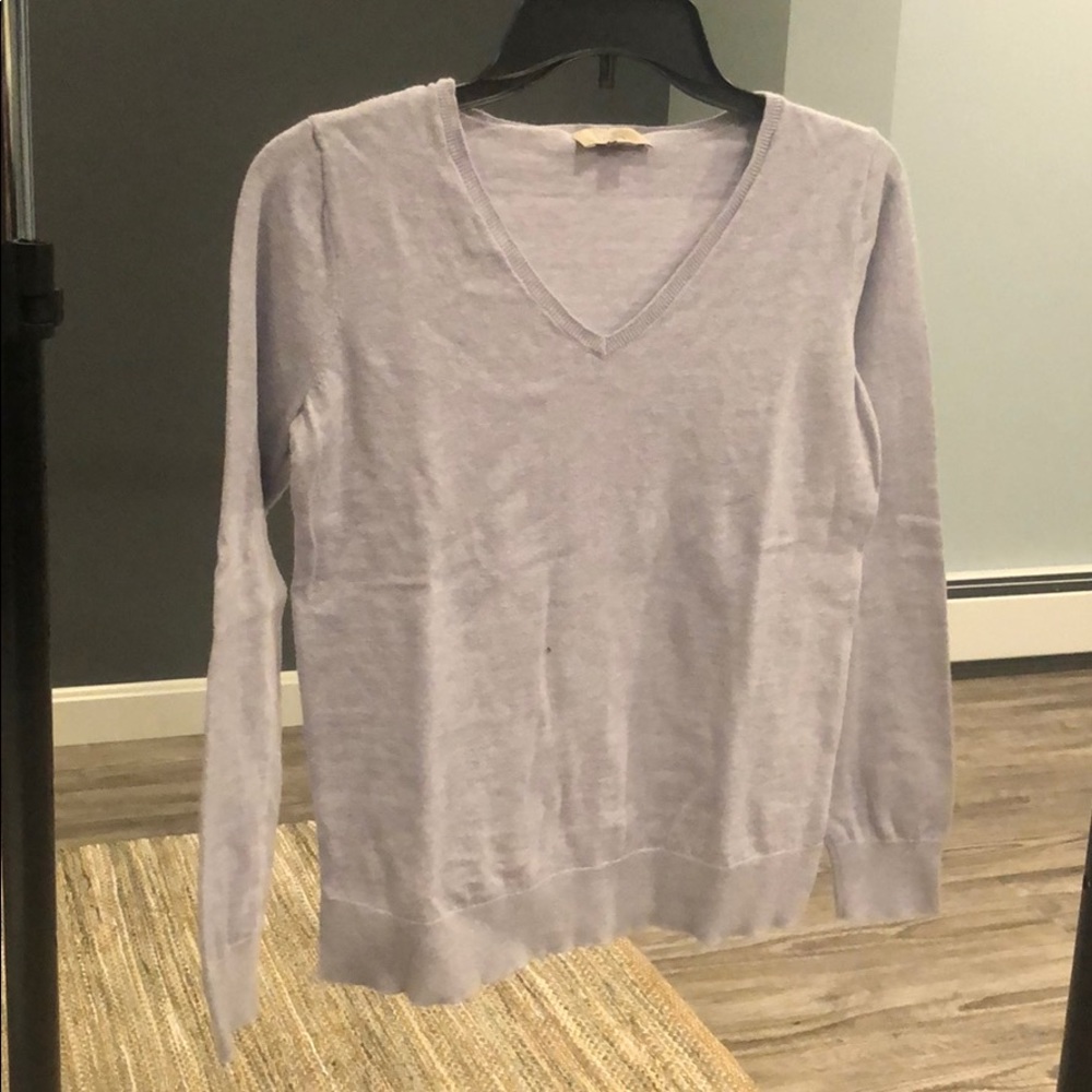 v neck sweater